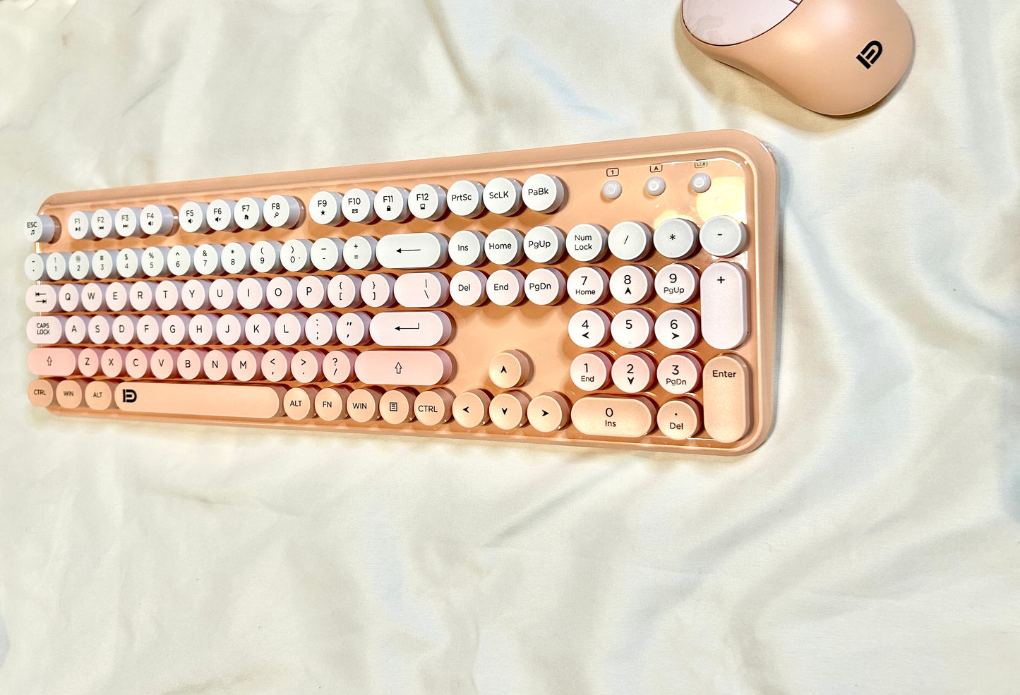 Wireless Keyboard and Mouse Set